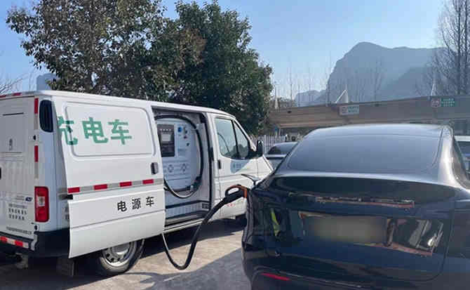 麻江汽车搭电